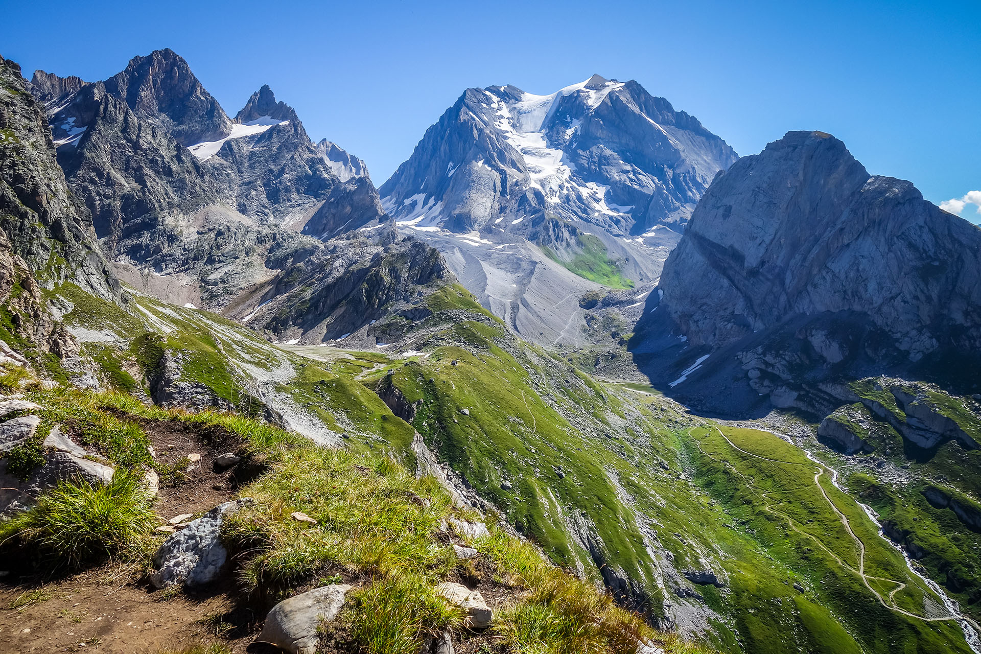 Paysage de la Vanoise en été à Pralognan